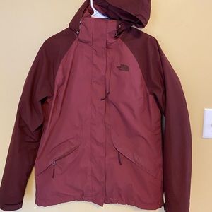Women’s Northface Arrowood Jacket w/ fleece